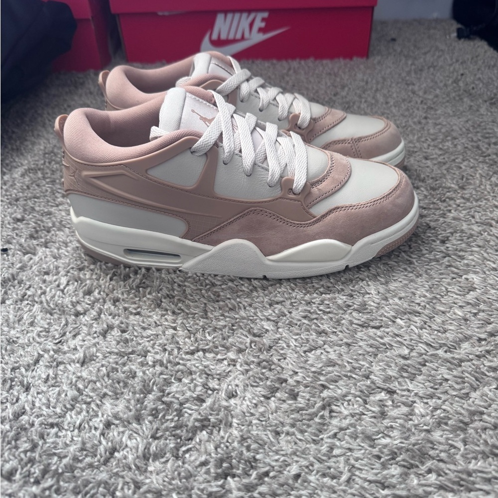 Jordan 4 RM